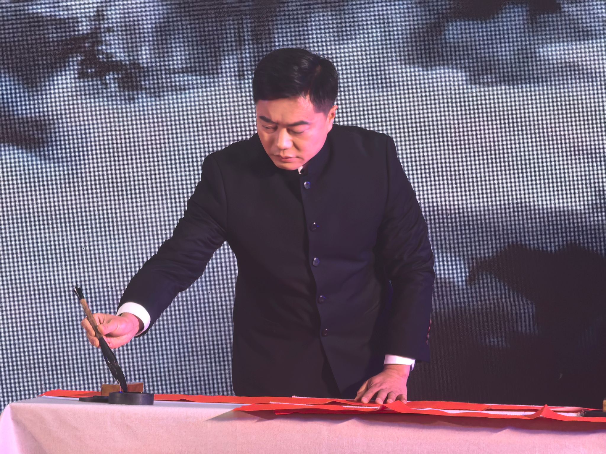 william威廉中文官网